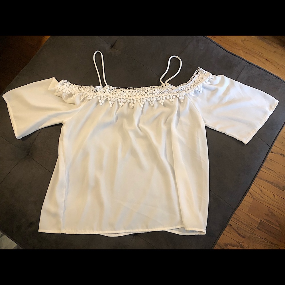 Lace Detail Off-Shoulder Blouse
